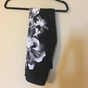 Black and white floral leggings